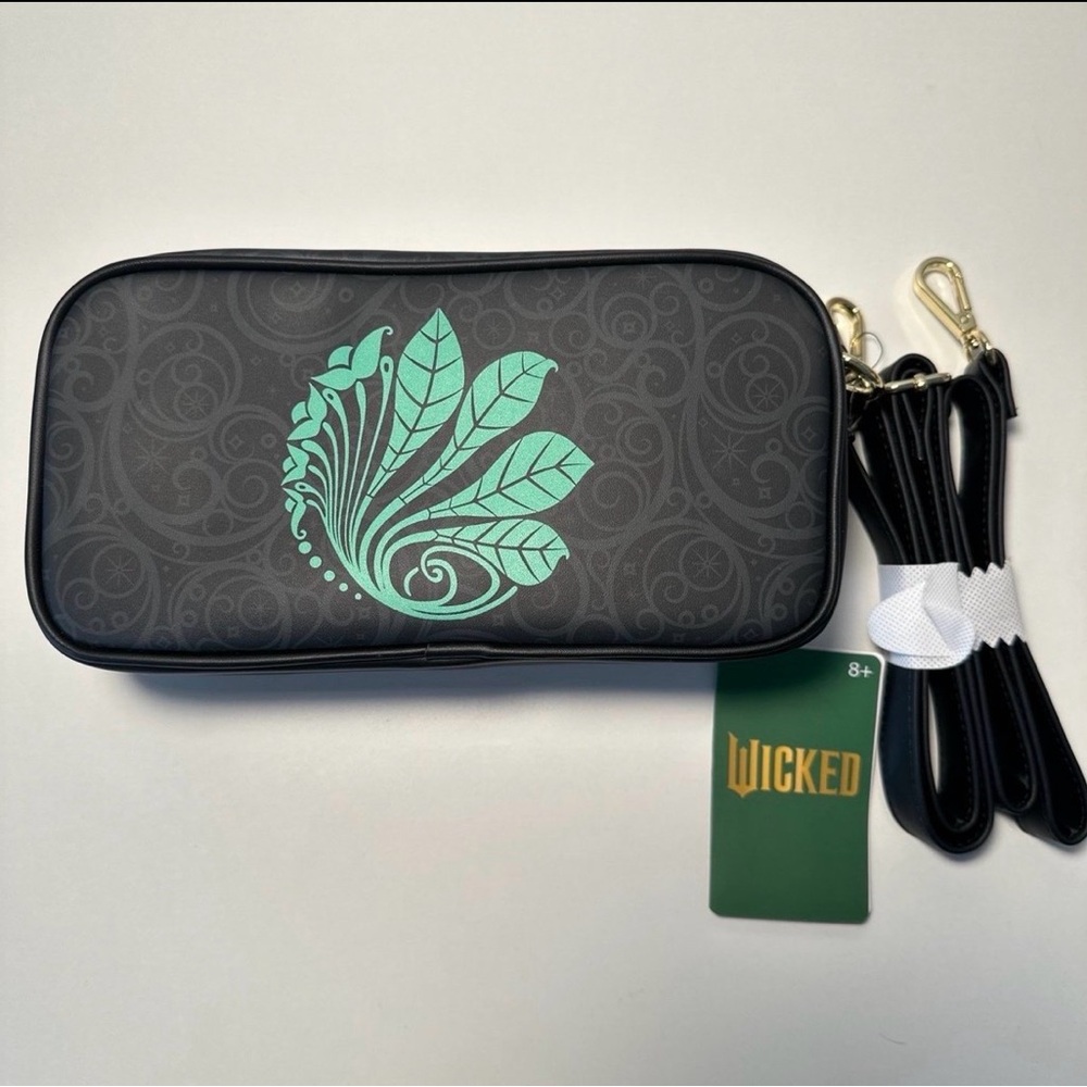 NWT Loungefly Universal AMC Official Wicked Glinda & Elphaba Crossbody Bag